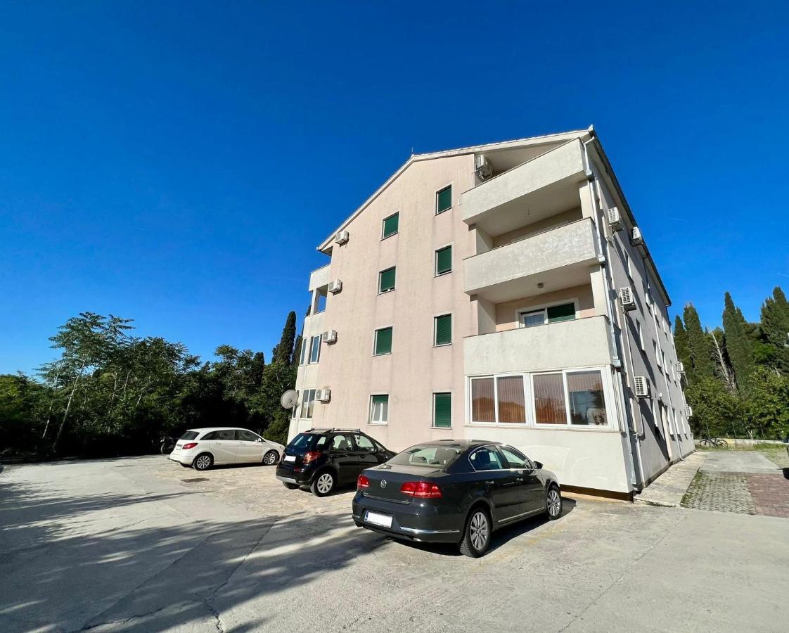 Apartment Troisa Kastela Exterior photo